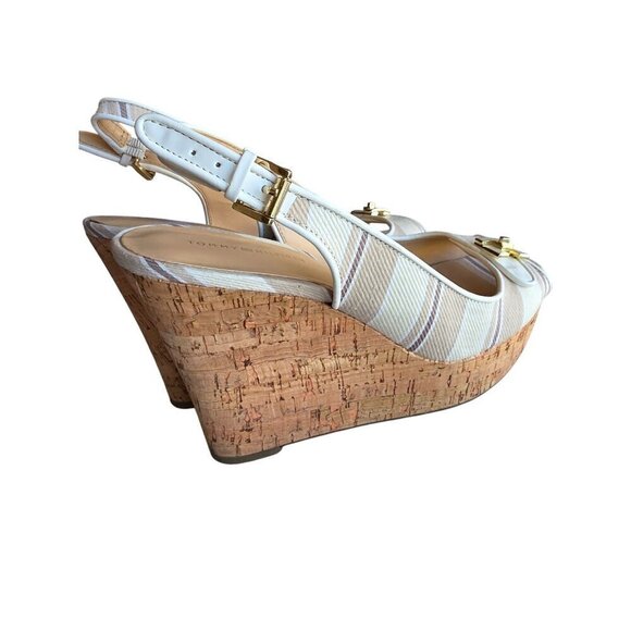 Tommy Hilfiger Women US 8.5 white tan and gold buckle Wedge Sandal 4.5 inches - Picture 3 of 16